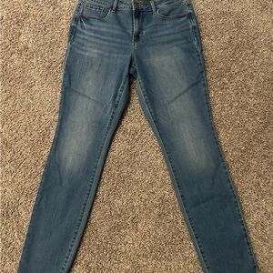 Old Navy Women's Skinny Jeans in Blue